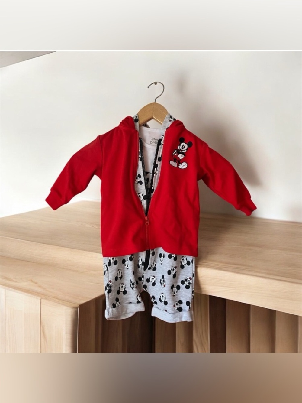 NEW Disney Baby Mickey Mouse Baby 3 Piece Hoodie, Onesie & T-Shirt Set 12-18 M